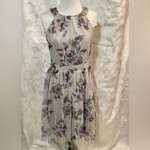 Candalite Petite Gray & Lavender Floral Sheath Silhouette Dress